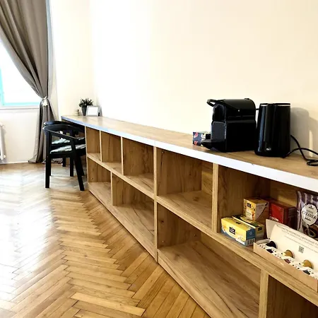 アパート Romantic Old Town Centre